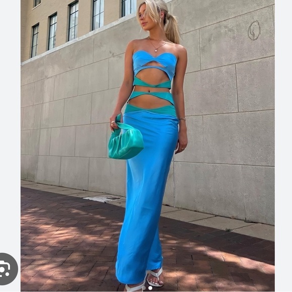COPY - 🩵 Riley Hubatka EXCLUSIVE x Peppermayo Azure Blue Mondello Maxi Skirt | … - Picture 1 of 15